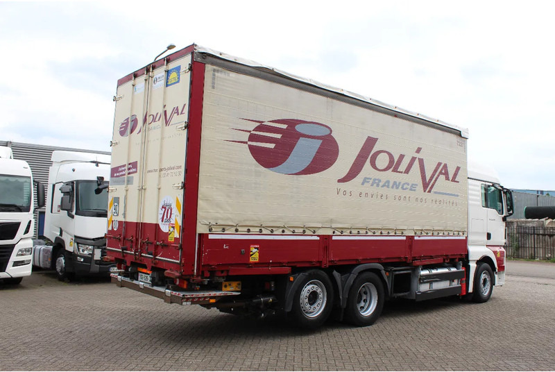 MAN TGX 26.440 * EURO5 * 6X2 * LIFT AXLE * - Schuifzeilen vrachtwagen: afbeelding 4 MAN TGX 26.440 * EURO5 * 6X2 * LIFT AXLE * - Schuifzeilen vrachtwagen: afbeelding 4