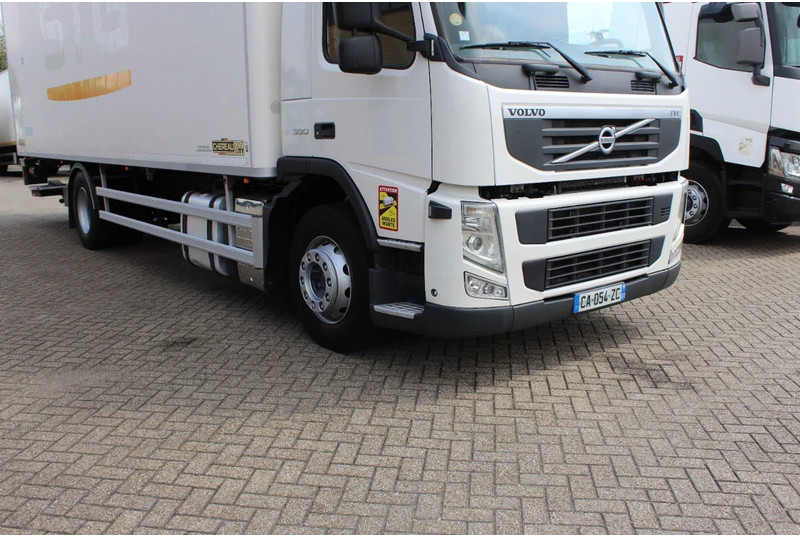 Koelwagen vrachtwagen Volvo FM 330 * EURO5 * CARRIER SUPRA SILENT MT *: afbeelding 8
