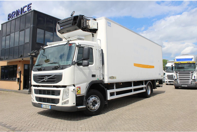 Volvo FM 330 * EURO5 * CARRIER SUPRA SILENT MT * - Koelwagen vrachtwagen: afbeelding 1 Volvo FM 330 * EURO5 * CARRIER SUPRA SILENT MT * - Koelwagen vrachtwagen: afbeelding 1