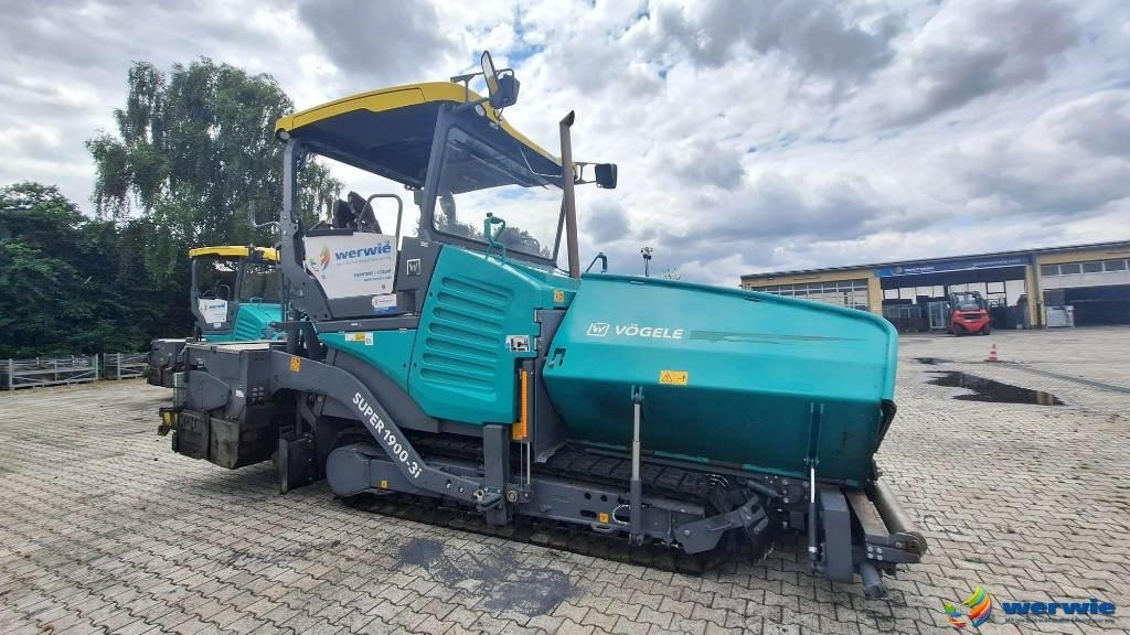 Vögele SUPER 1900-3i / AB600-3TP1 (3,00 - 6,00 m) - Asfaltafwerkmachine: afbeelding 1 Vögele SUPER 1900-3i / AB600-3TP1 (3,00 - 6,00 m) - Asfaltafwerkmachine: afbeelding 1