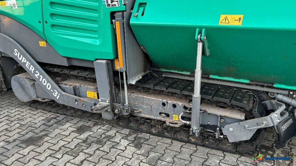Vögele SUPER 2100-3i / AB600-3TP1 (3,00 - 6,00 m) - Asfaltafwerkmachine: afbeelding 3 Vögele SUPER 2100-3i / AB600-3TP1 (3,00 - 6,00 m) - Asfaltafwerkmachine: afbeelding 3