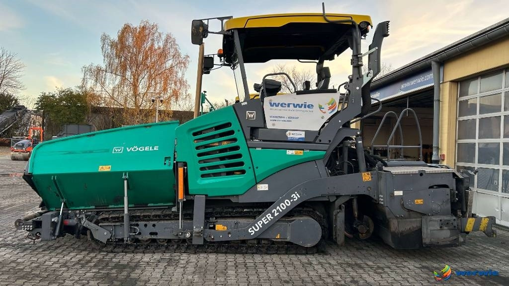 Vögele SUPER 2100-3i / AB600-3TP1 (3,00 - 6,00 m) - Asfaltafwerkmachine: afbeelding 2 Vögele SUPER 2100-3i / AB600-3TP1 (3,00 - 6,00 m) - Asfaltafwerkmachine: afbeelding 2