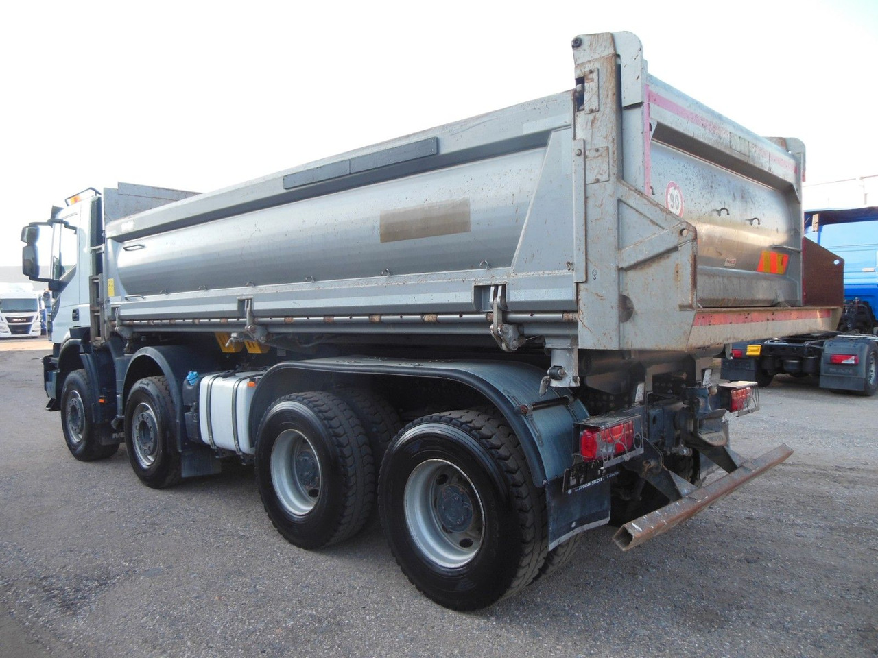 Iveco STRALIS X-WAY 480, 8X4, BORDMATIC, AHK, TOP!!! - Kipper vrachtwagen: afbeelding 4 Iveco STRALIS X-WAY 480, 8X4, BORDMATIC, AHK, TOP!!! - Kipper vrachtwagen: afbeelding 4