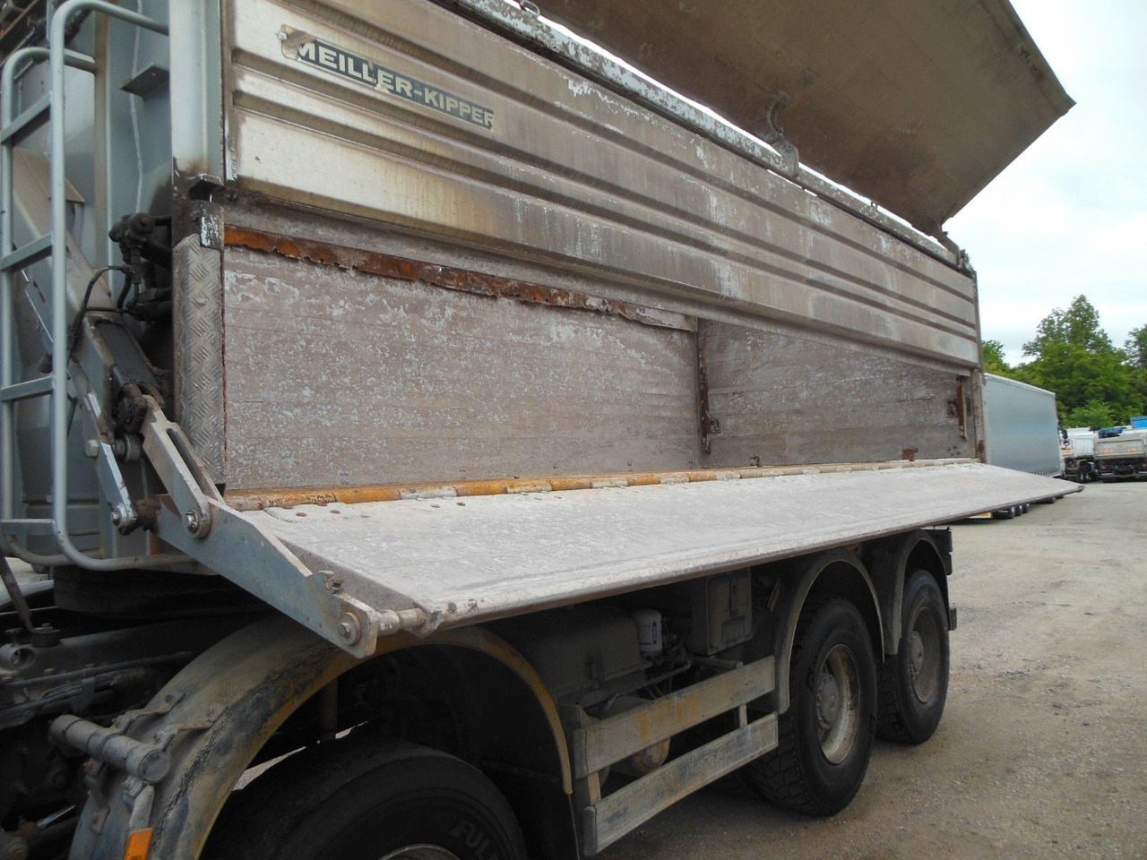 Kipper vrachtwagen Mercedes-Benz ACTROS 4144, 8X6, 3 PEDALE, MEILLER, BODRMATIC: afbeelding 17