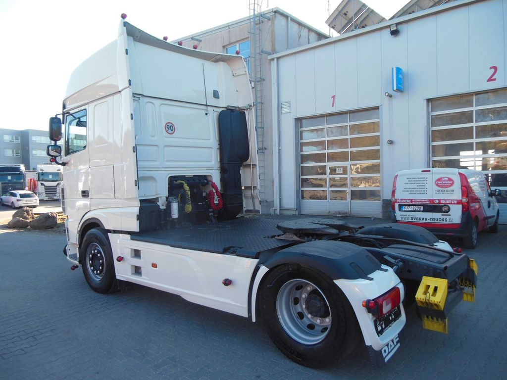 DAF XF106.480 SSC, LIMITED EDITION, STANDKLIMA, TOP! DAF XF106.480 SSC, LIMITED EDITION, STANDKLIMA, TOP! - Trekker: afbeelding 4 DAF XF106.480 SSC, LIMITED EDITION, STANDKLIMA, TOP! DAF XF106.480 SSC, LIMITED EDITION, STANDKLIMA, TOP! - Trekker: afbeelding 4