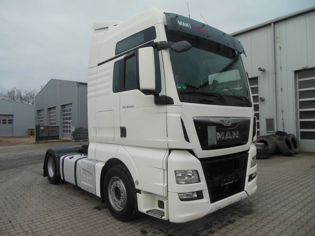 MAN TGX 18.440 BLS, INTARDER, AUTOMATIC, EURO 6 MAN TGX 18.440 BLS, INTARDER, AUTOMATIC, EURO 6 - Trekker: afbeelding 2 MAN TGX 18.440 BLS, INTARDER, AUTOMATIC, EURO 6 MAN TGX 18.440 BLS, INTARDER, AUTOMATIC, EURO 6 - Trekker: afbeelding 2