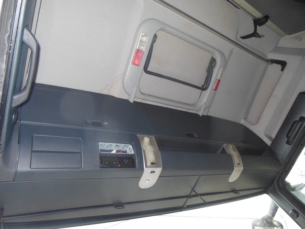 Trekker MAN TGX 18.480 LLS-U, LOWDECK + KRONE MEGA MAN TGX 18.480 LLS-U, LOWDECK: afbeelding 10 Trekker MAN TGX 18.480 LLS-U, LOWDECK + KRONE MEGA MAN TGX 18.480 LLS-U, LOWDECK: afbeelding 10