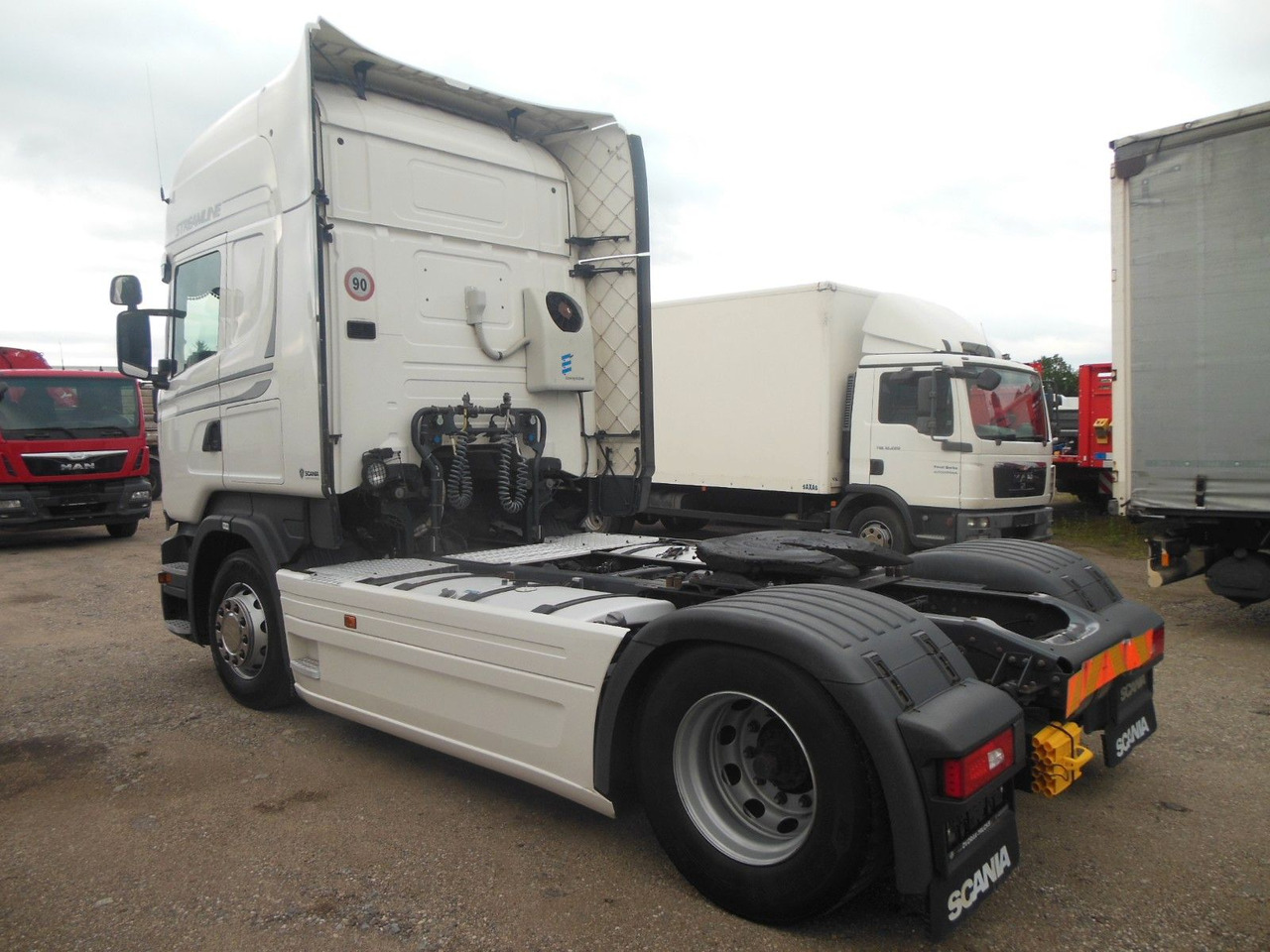 Scania R 450, OHNE EGR, RETARDER, VOLL LUFT, STANDKLIMA - Trekker: afbeelding 4 Scania R 450, OHNE EGR, RETARDER, VOLL LUFT, STANDKLIMA - Trekker: afbeelding 4