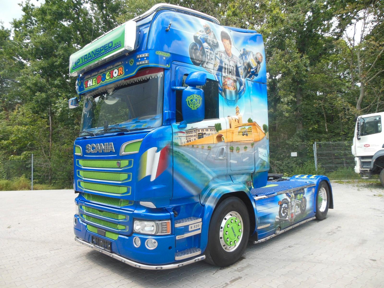 Scania R520, V8, ROSSI, LEDER, TOP!!! Scania R520, V8, ROSSI, LEDER, TOP!!! - Trekker: afbeelding 1 Scania R520, V8, ROSSI, LEDER, TOP!!! Scania R520, V8, ROSSI, LEDER, TOP!!! - Trekker: afbeelding 1