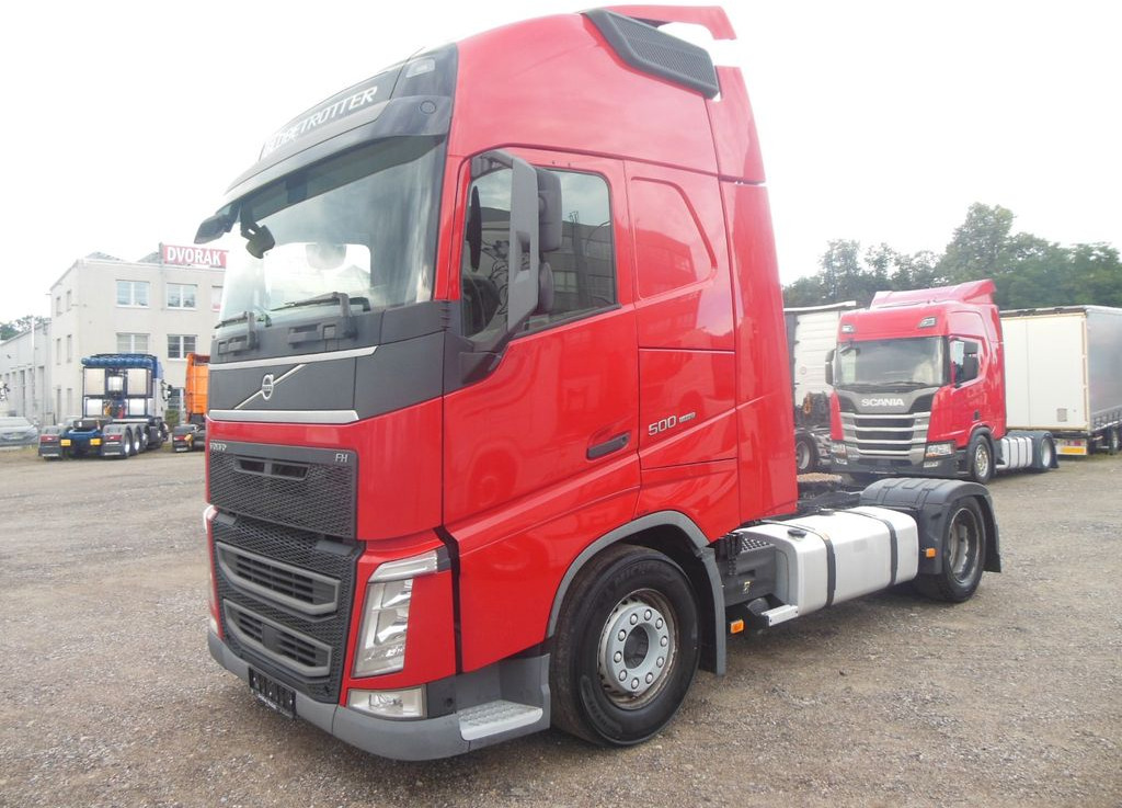 Volvo FH 13/500, LOWDECK, GLOBE XL, I PARK COOL, TOP!! - Trekker: afbeelding 1 Volvo FH 13/500, LOWDECK, GLOBE XL, I PARK COOL, TOP!! - Trekker: afbeelding 1