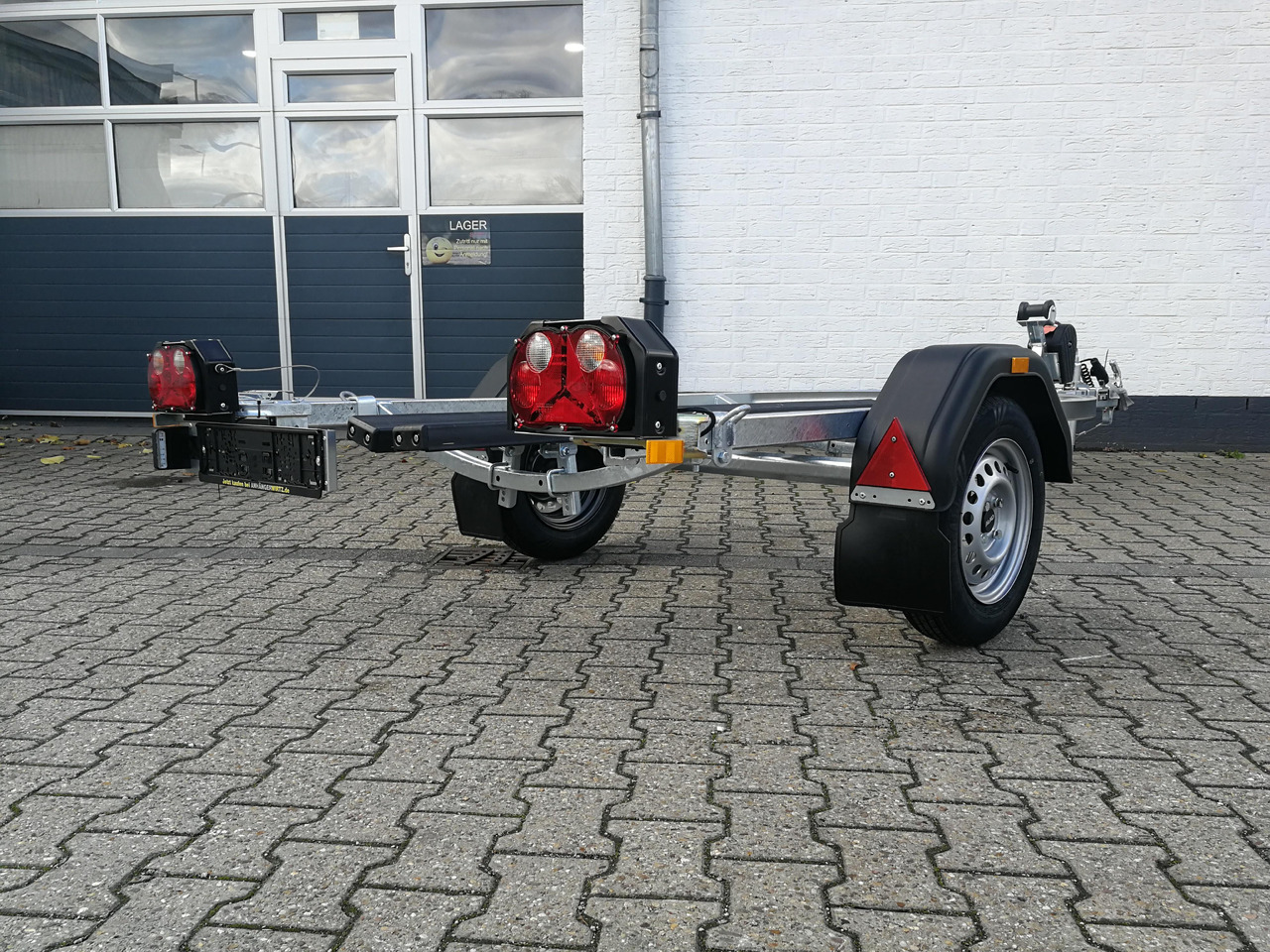 Brenderup Boot Jetski Trailer 8815UB PWC10750UBRX Langauflagen Seilwinde ( Gurtband) 750kg 311367 - Boottrailer: afbeelding 4 Brenderup Boot Jetski Trailer 8815UB PWC10750UBRX Langauflagen Seilwinde ( Gurtband) 750kg 311367 - Boottrailer: afbeelding 4