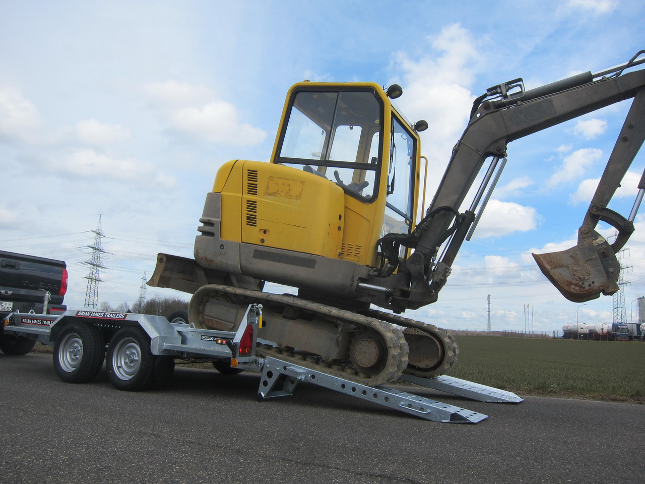 Brian James Digger Plant 543-3217-35 320x170cm Schaufelablage Rampen Reserverad 3500kg - Machinetransporter: afbeelding 2 Brian James Digger Plant 543-3217-35 320x170cm Schaufelablage Rampen Reserverad 3500kg - Machinetransporter: afbeelding 2