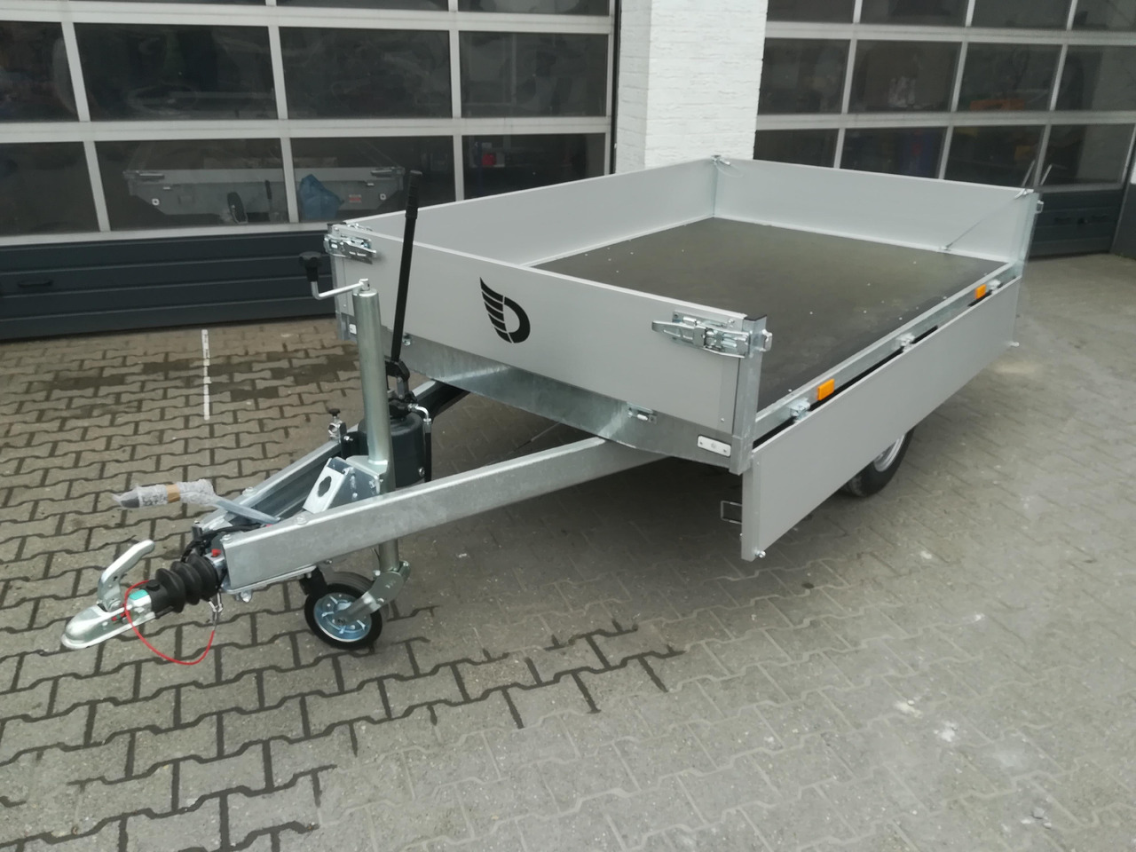 Cheval Liberte Debon Kipper PW 0 ECO 1500 250x155x30cm 1500kg Modell 2024 - Kipper aanhangwagen: afbeelding 4 Cheval Liberte Debon Kipper PW 0 ECO 1500 250x155x30cm 1500kg Modell 2024 - Kipper aanhangwagen: afbeelding 4