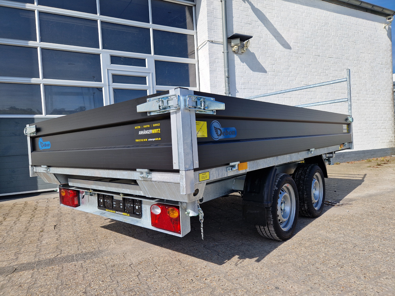 Cheval Liberte Kipper PW 3.3 35 black 330x180x35cm Elektro 3500kg Modell 09.2024 - Kipper aanhangwagen: afbeelding 5 Cheval Liberte Kipper PW 3.3 35 black 330x180x35cm Elektro 3500kg Modell 09.2024 - Kipper aanhangwagen: afbeelding 5