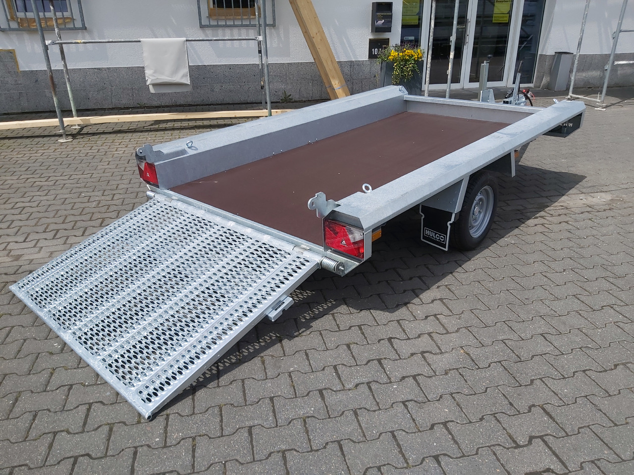 HULCO TERRAX Basic 294x150x27cm Heckrampe 100cm (M) 12" 1500kg - Machinetransporter: afbeelding 1 HULCO TERRAX Basic 294x150x27cm Heckrampe 100cm (M) 12" 1500kg - Machinetransporter: afbeelding 1