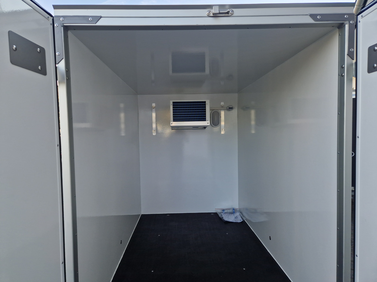 Kühlanhänger 752 DK2 Classic 199x124x150cm XPS Govi Kühlung 750kg ungebremst - Koelwagen aanhangwagen: afbeelding 5 Kühlanhänger 752 DK2 Classic 199x124x150cm XPS Govi Kühlung 750kg ungebremst - Koelwagen aanhangwagen: afbeelding 5