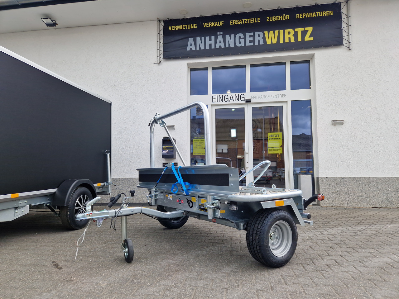 Motorradanhänger Roadster Motocamp 1 quer 200x80cm 750kg 100km/H - Motor aanhanger: afbeelding 1 Motorradanhänger Roadster Motocamp 1 quer 200x80cm 750kg 100km/H - Motor aanhanger: afbeelding 1