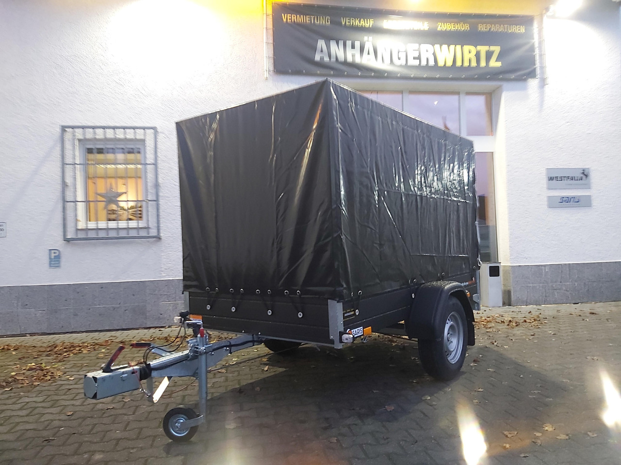 Saris Anhänger DV135 McAlu Pro MP 255x133x150cm Hochplane black (S)1350kg black deal Januar Aktio - Aanhangwagen auto: afbeelding 1 Saris Anhänger DV135 McAlu Pro MP 255x133x150cm Hochplane black (S)1350kg black deal Januar Aktio - Aanhangwagen auto: afbeelding 1