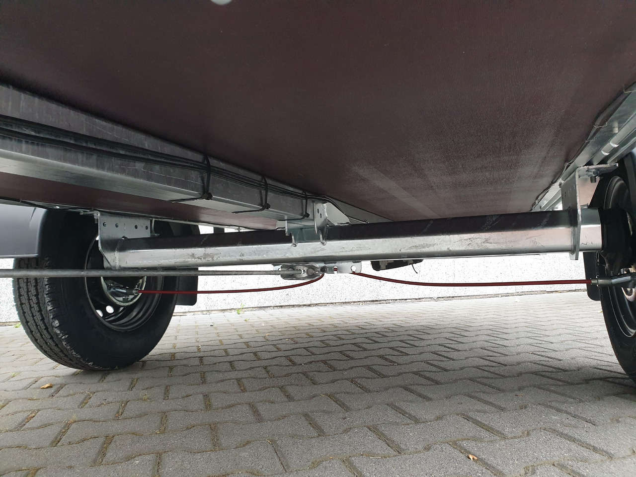 Saris BMG 135 Classic Wood 255x133x45cm (S) 1350kg Abverkauf Aktion - Aanhangwagen auto: afbeelding 4 Saris BMG 135 Classic Wood 255x133x45cm (S) 1350kg Abverkauf Aktion - Aanhangwagen auto: afbeelding 4