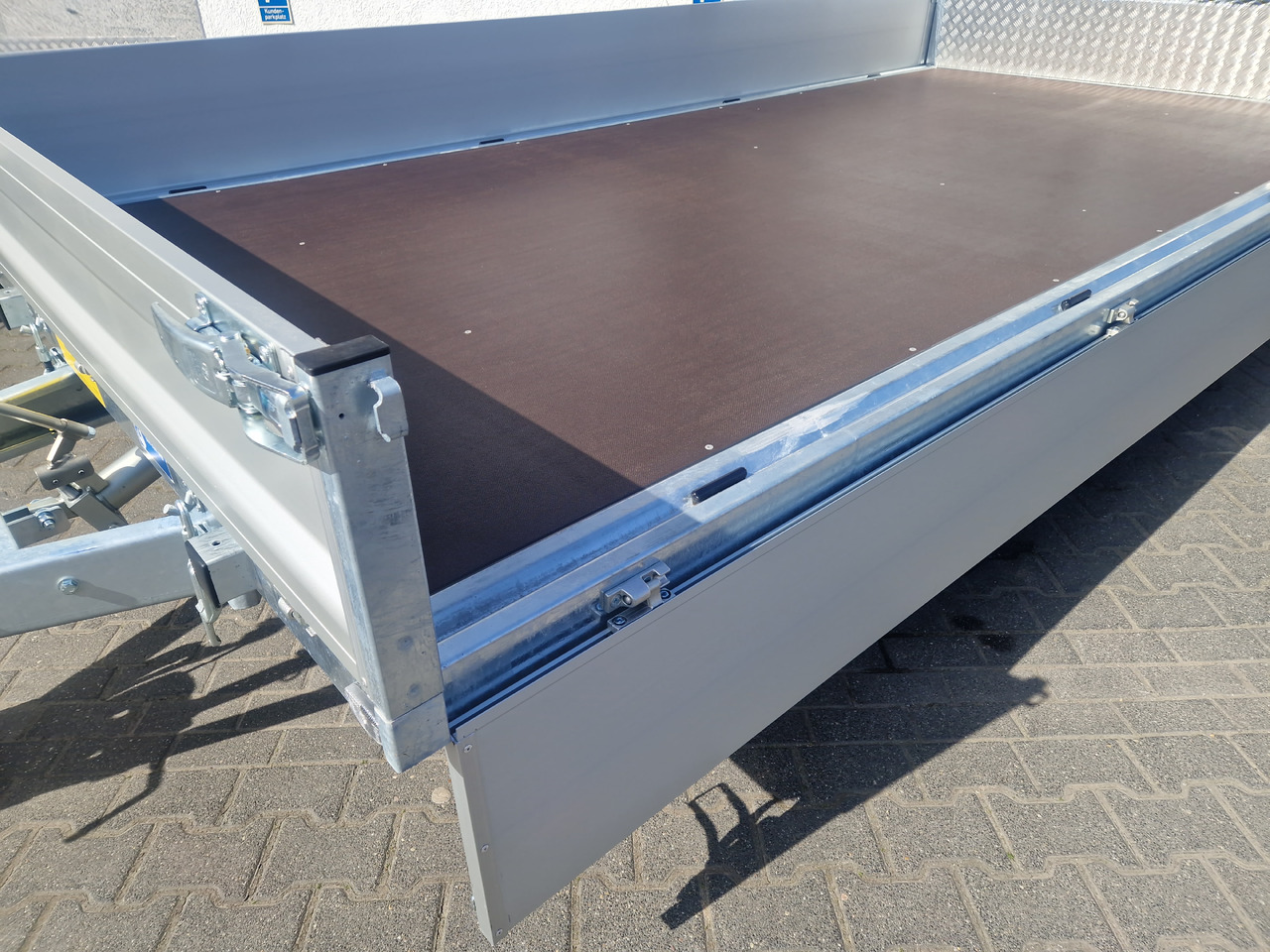 Kipper aanhangwagen Variant Maschinentransporter 3543 UX Maxi Load LED Tridem Parabelfederung 3500kg: afbeelding 16 Kipper aanhangwagen Variant Maschinentransporter 3543 UX Maxi Load LED Tridem Parabelfederung 3500kg: afbeelding 16