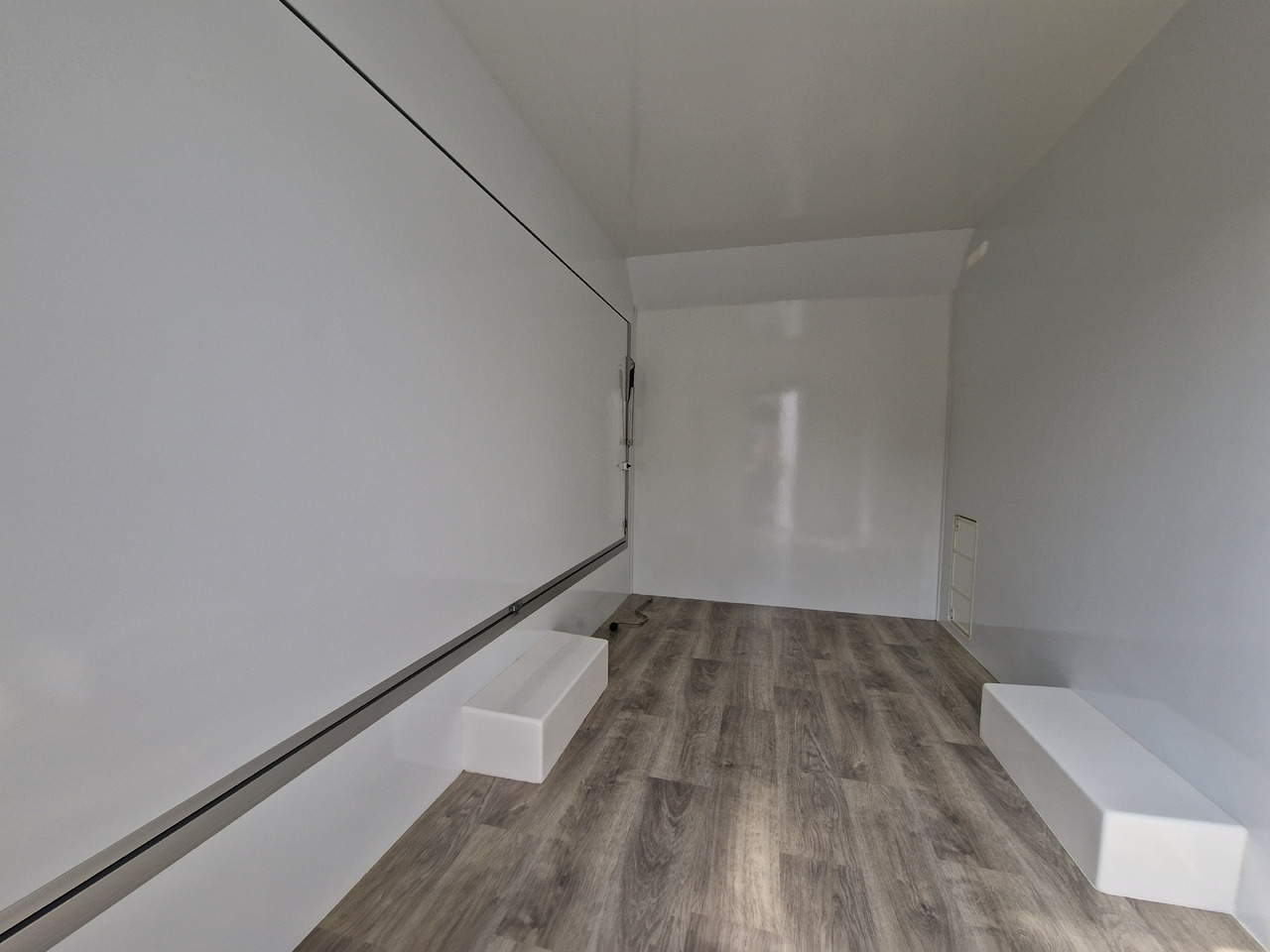 Verkoopwagen Verkaufsanhänger VK 360 200 aero retro 360cm 1 Verkaufsklappe 1300kg Winter AKTION: afbeelding 11