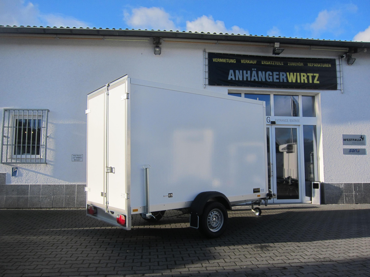 WM Meyer Koffer AZ 1330/151 S30 301x151x185cm (M) 1300Kg Winter Aktion 2024 - Gesloten aanhangwagen: afbeelding 5 WM Meyer Koffer AZ 1330/151 S30 301x151x185cm (M) 1300Kg Winter Aktion 2024 - Gesloten aanhangwagen: afbeelding 5