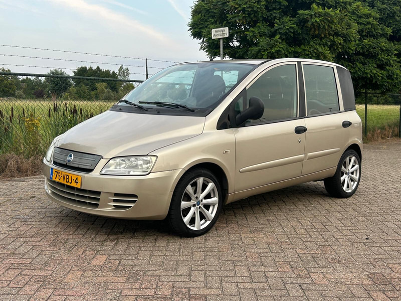 Fiat Multipla 1.9 EURO 4 DIESEL VAN - Kleine bestelwagen: afbeelding 1 Fiat Multipla 1.9 EURO 4 DIESEL VAN - Kleine bestelwagen: afbeelding 1