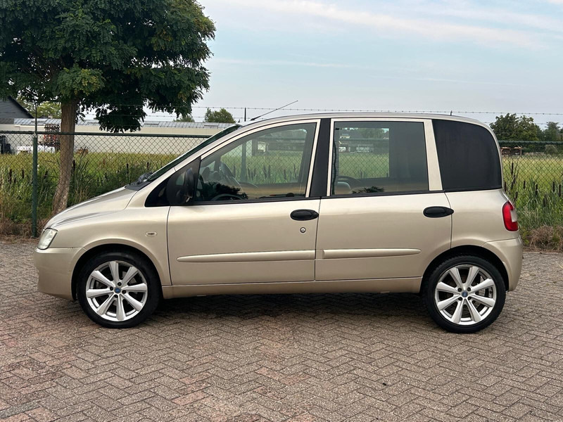 Fiat Multipla 1.9 EURO 4 DIESEL VAN - Kleine bestelwagen: afbeelding 2 Fiat Multipla 1.9 EURO 4 DIESEL VAN - Kleine bestelwagen: afbeelding 2