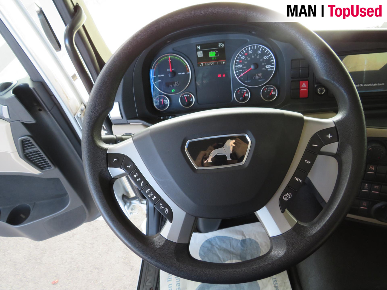 MAN eTGM 26.360 E 6X2-4 LL Kühlkoffer Klima Luftfeder - Koelwagen vrachtwagen, Elektrische vrachtwagen: afbeelding 4 MAN eTGM 26.360 E 6X2-4 LL Kühlkoffer Klima Luftfeder - Koelwagen vrachtwagen, Elektrische vrachtwagen: afbeelding 4