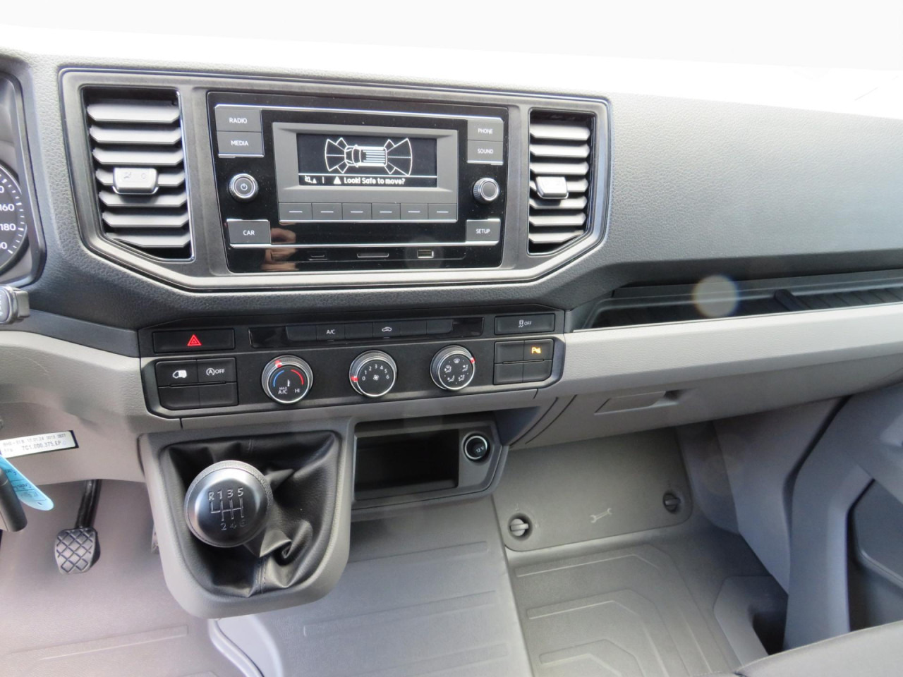 VOLKSWAGEN Crafter 35 L3H3 Kasten Klima ZV - Gesloten bestelwagen: afbeelding 3 VOLKSWAGEN Crafter 35 L3H3 Kasten Klima ZV - Gesloten bestelwagen: afbeelding 3