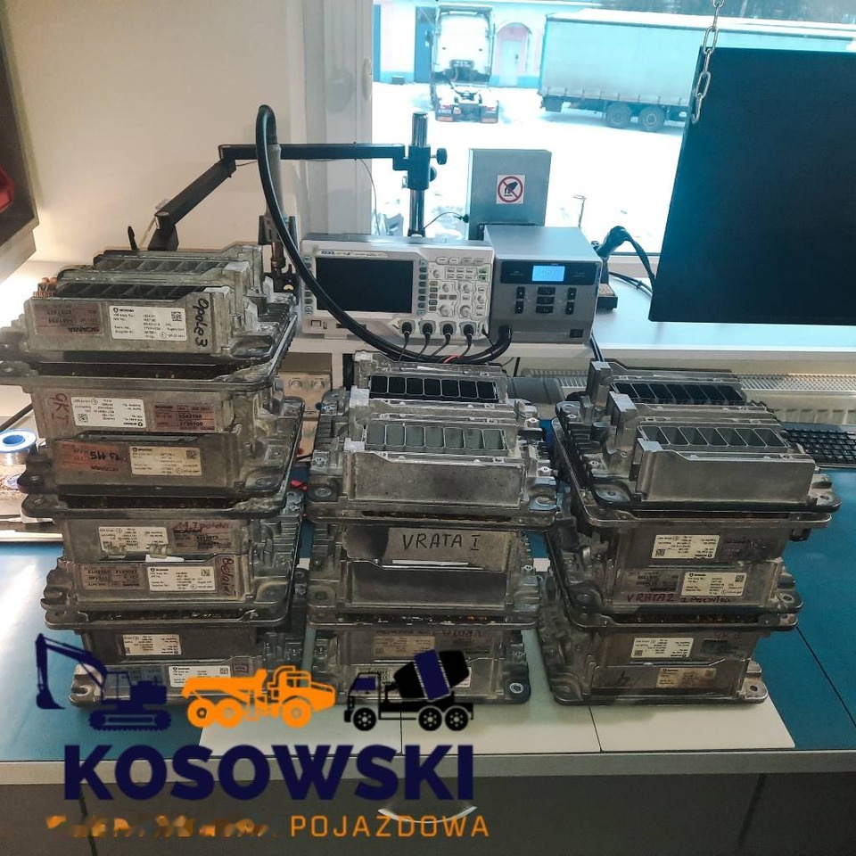 DOOSAN DX300 - ECU voor Rupsgraafmachine: afbeelding 3 DOOSAN DX300 - ECU voor Rupsgraafmachine: afbeelding 3