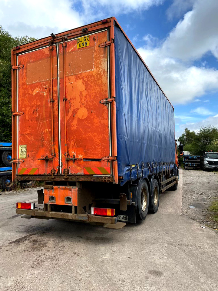 DAF 75CF 310 6X2 - Schuifzeilen vrachtwagen: afbeelding 4 DAF 75CF 310 6X2 - Schuifzeilen vrachtwagen: afbeelding 4