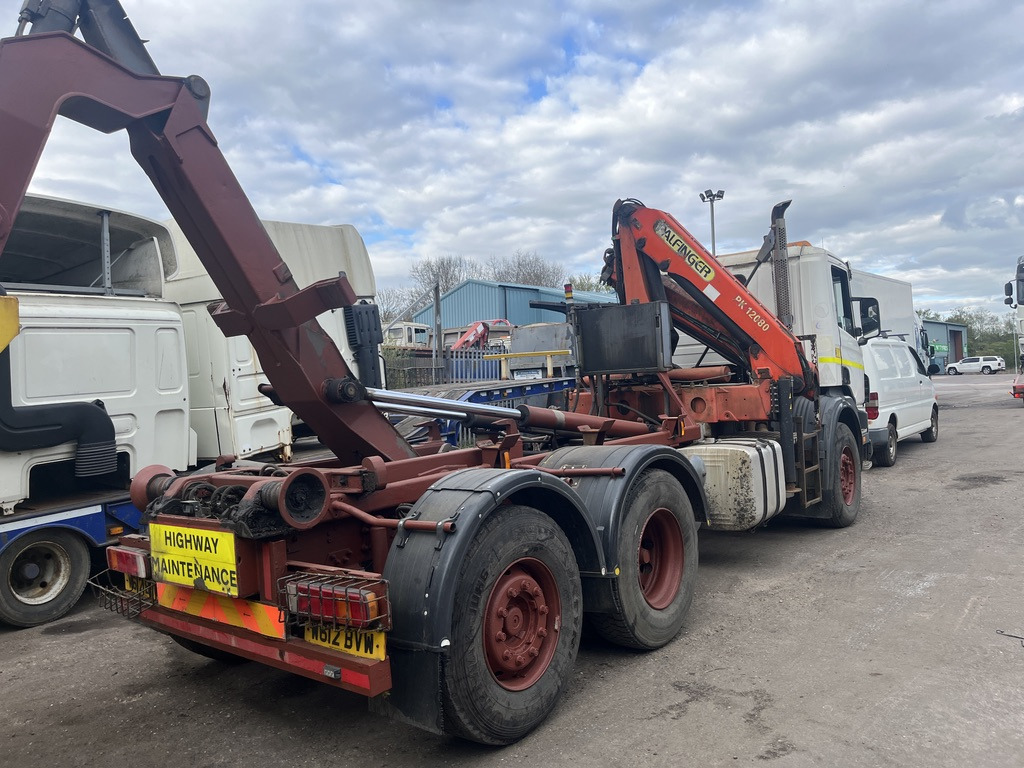 Scania 94D 260 6x2 Rigid - Kipper vrachtwagen: afbeelding 5 Scania 94D 260 6x2 Rigid - Kipper vrachtwagen: afbeelding 5