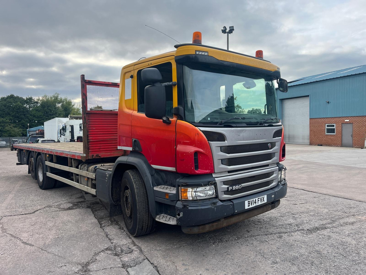 Scania P280 - Vrachtwagen met open laadbak: afbeelding 1 Scania P280 - Vrachtwagen met open laadbak: afbeelding 1