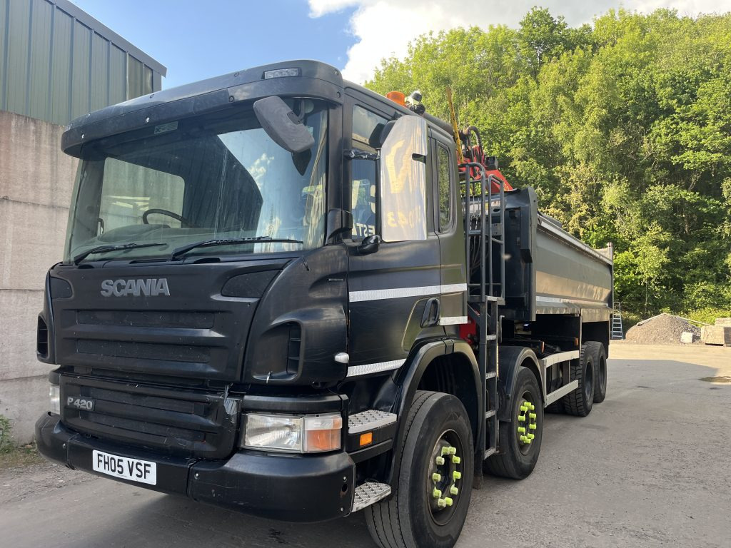 Scania P420 8x4 - Kipper vrachtwagen: afbeelding 2 Scania P420 8x4 - Kipper vrachtwagen: afbeelding 2