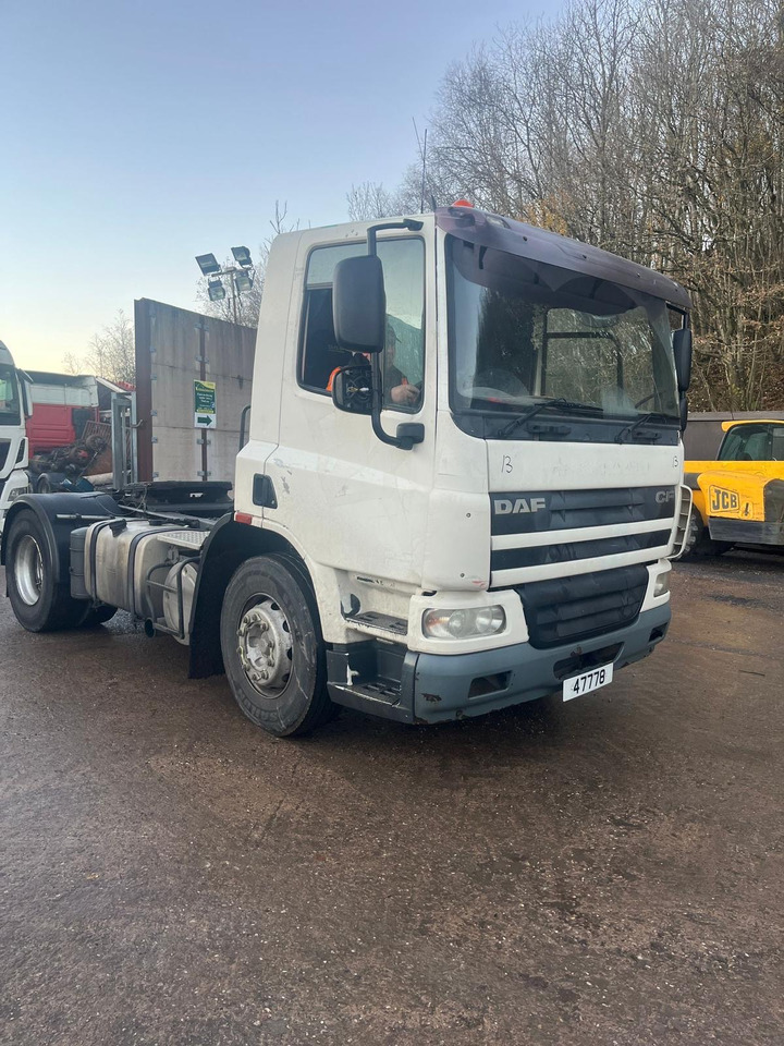 DAF 75 310 - Trekker: afbeelding 1 DAF 75 310 - Trekker: afbeelding 1