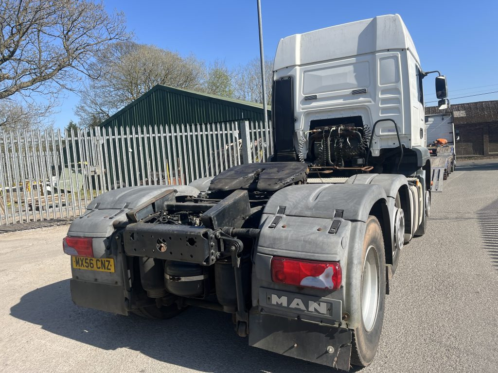 MAN TGA 26-430 6x2 Tractor Unit - Trekker: afbeelding 4 MAN TGA 26-430 6x2 Tractor Unit - Trekker: afbeelding 4