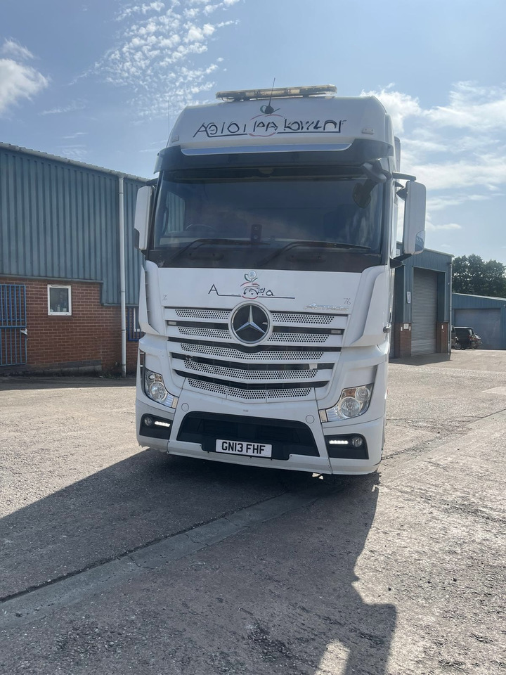 Mercedes Actros 2545 6x2 Tractor Unit - Trekker: afbeelding 3 Mercedes Actros 2545 6x2 Tractor Unit - Trekker: afbeelding 3