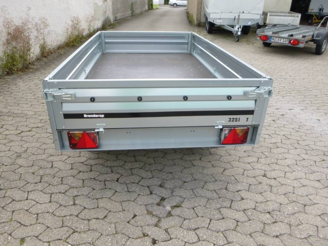 Brenderup 3251S TB1000, 1000 kg, Stahl Hochlader, 2500 x 1420 x 350 mm - Aanhangwagen auto: afbeelding 2 Brenderup 3251S TB1000, 1000 kg, Stahl Hochlader, 2500 x 1420 x 350 mm - Aanhangwagen auto: afbeelding 2
