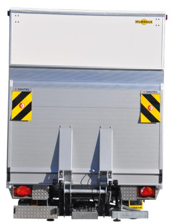 Humbaur Hebebühnenanhänger HT 35 42 22, 3,5 to. 4170 x 2175 x 2100 mm - Aanhangwagen met huif: afbeelding 4 Humbaur Hebebühnenanhänger HT 35 42 22, 3,5 to. 4170 x 2175 x 2100 mm - Aanhangwagen met huif: afbeelding 4