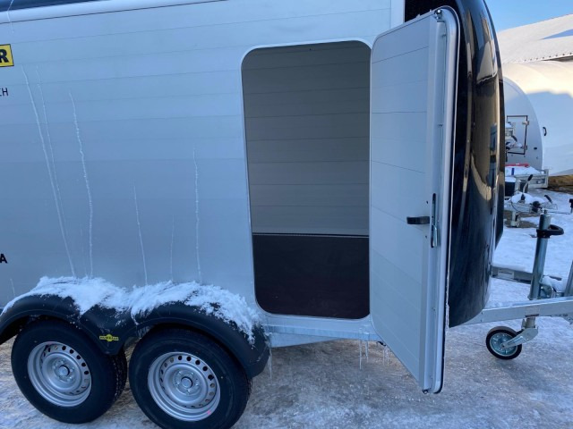 Humbaur Poly-Alu Koffer HKPA 263217, 2,6 to. 100 km/h, 3280 x 1770 x 1800 mm - Gesloten aanhangwagen: afbeelding 5 Humbaur Poly-Alu Koffer HKPA 263217, 2,6 to. 100 km/h, 3280 x 1770 x 1800 mm - Gesloten aanhangwagen: afbeelding 5