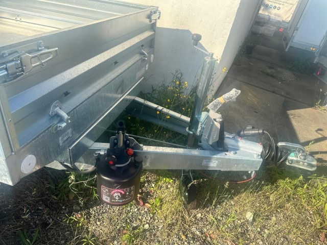 Neptun GN269P, N13-256, Heckkipper 1300 kg 2560 x 1450 x 300 mm - Kipper aanhangwagen: afbeelding 4 Neptun GN269P, N13-256, Heckkipper 1300 kg 2560 x 1450 x 300 mm - Kipper aanhangwagen: afbeelding 4