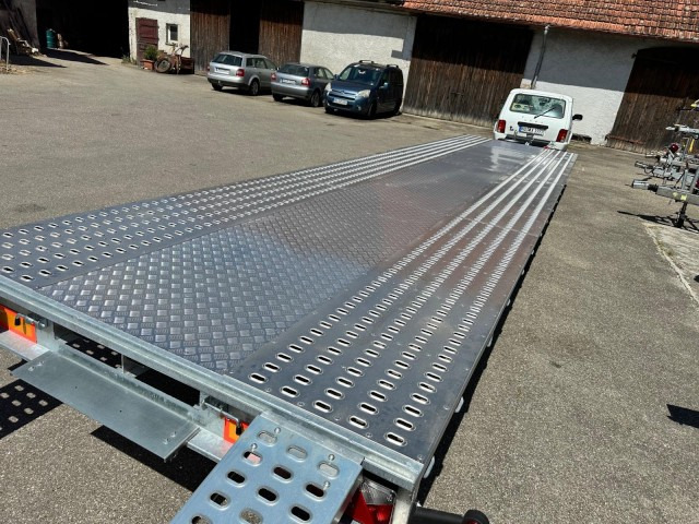 Niewiadow BR3 14A 35A35V, 9000 x 2100 mm, 3,5 to. - Autotransport aanhangwagen: afbeelding 1 Niewiadow BR3 14A 35A35V, 9000 x 2100 mm, 3,5 to. - Autotransport aanhangwagen: afbeelding 1