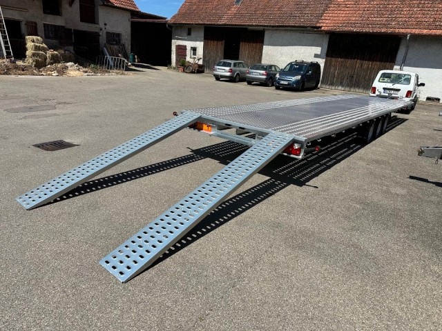 Niewiadow BR3 14A 35A35V, 9000 x 2100 mm, 3,5 to. - Autotransport aanhangwagen: afbeelding 2 Niewiadow BR3 14A 35A35V, 9000 x 2100 mm, 3,5 to. - Autotransport aanhangwagen: afbeelding 2