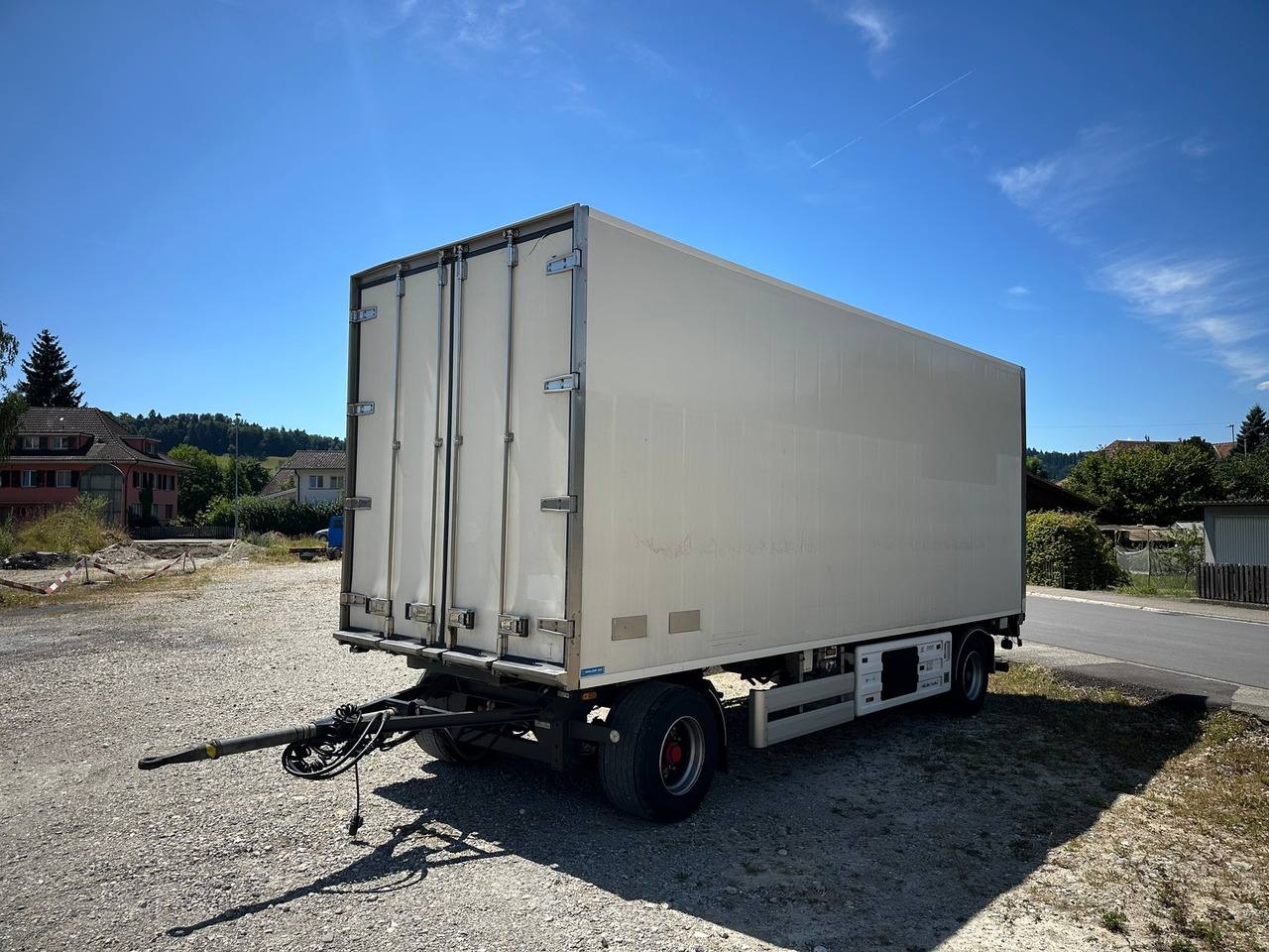 HANGLER 2 AF EL 18 - Koelwagen aanhangwagen: afbeelding 1 HANGLER 2 AF EL 18 - Koelwagen aanhangwagen: afbeelding 1