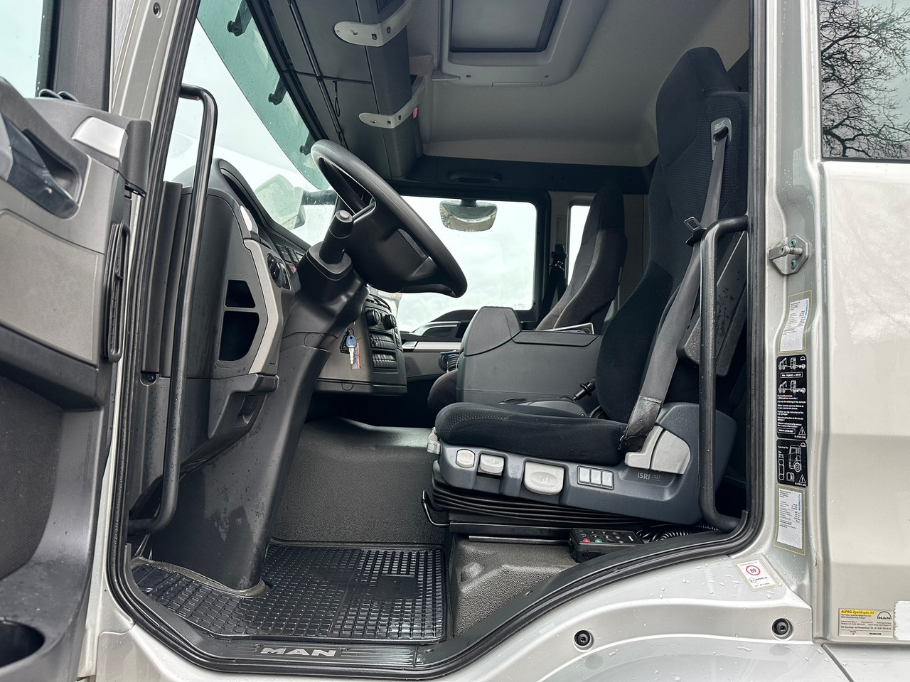 MAN TGS 26.400 6x2 - Schuifzeilen vrachtwagen: afbeelding 2 MAN TGS 26.400 6x2 - Schuifzeilen vrachtwagen: afbeelding 2