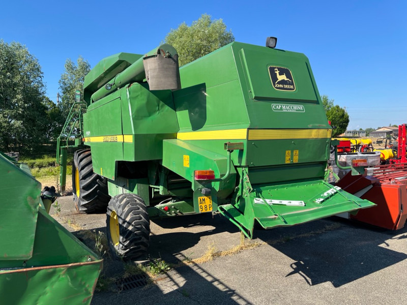 John Deere 2256 - Maaidorser: afbeelding 2 John Deere 2256 - Maaidorser: afbeelding 2