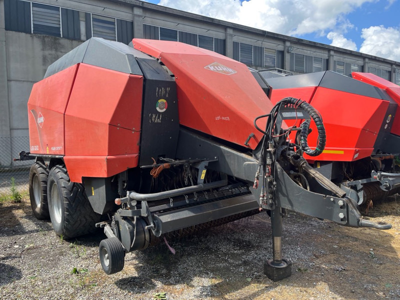 Kuhn LSB 1290 - Vierkante balenpers: afbeelding 2 Kuhn LSB 1290 - Vierkante balenpers: afbeelding 2