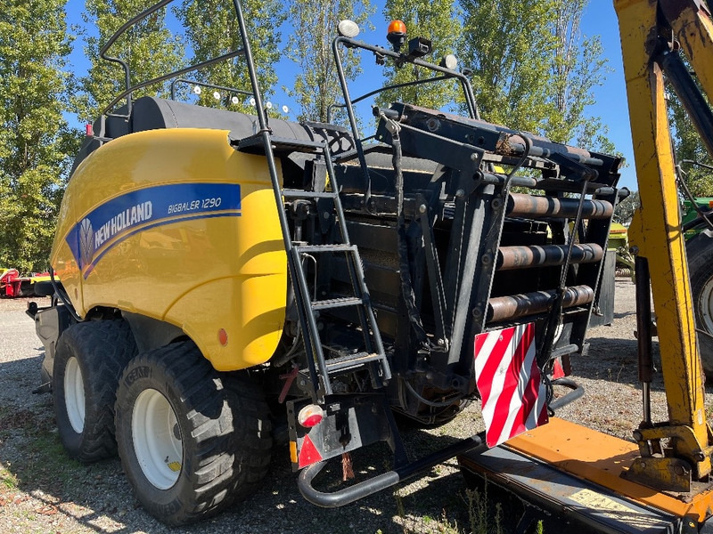 New Holland 1290 - Vierkante balenpers: afbeelding 4 New Holland 1290 - Vierkante balenpers: afbeelding 4