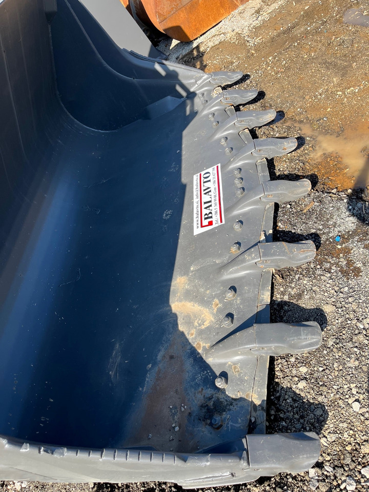 BALAVTO Loader bucket 3350 mm - Voorladerbak: afbeelding 4 BALAVTO Loader bucket 3350 mm - Voorladerbak: afbeelding 4